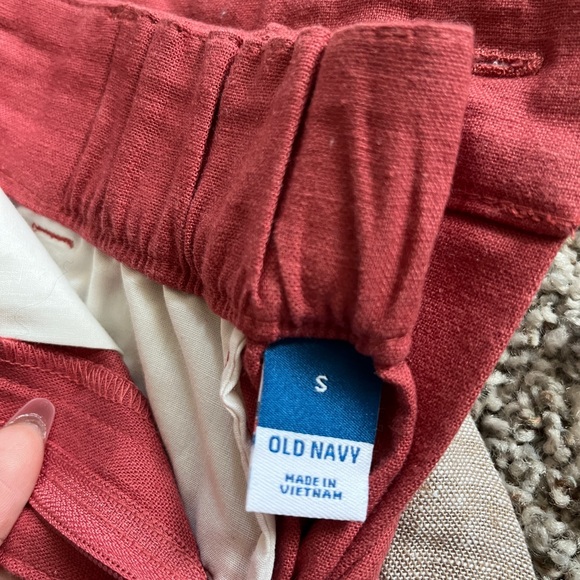 Old Navy Shorts - Picture 1 of 4